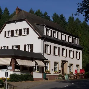  Hotel De La Vallee